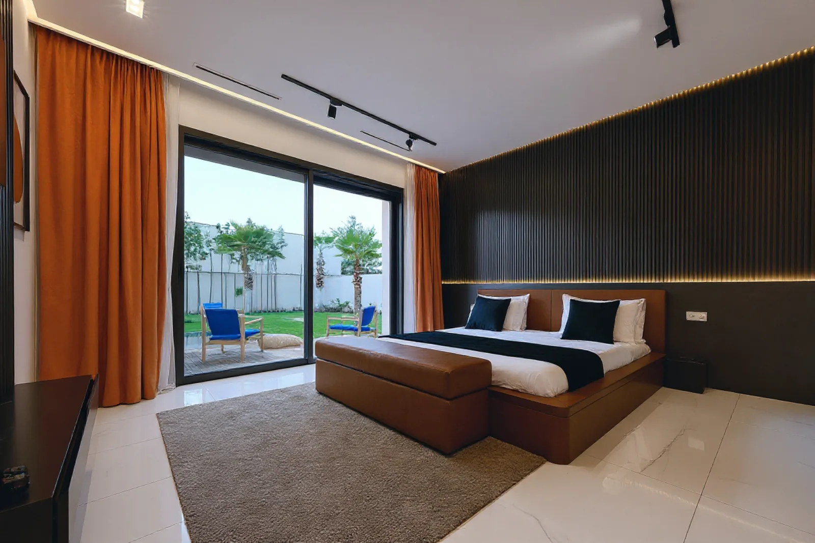 Suite Principale vue jardin Villa Azur